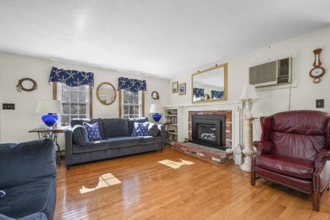 125 Wamsutta Road Eastham MA 02642