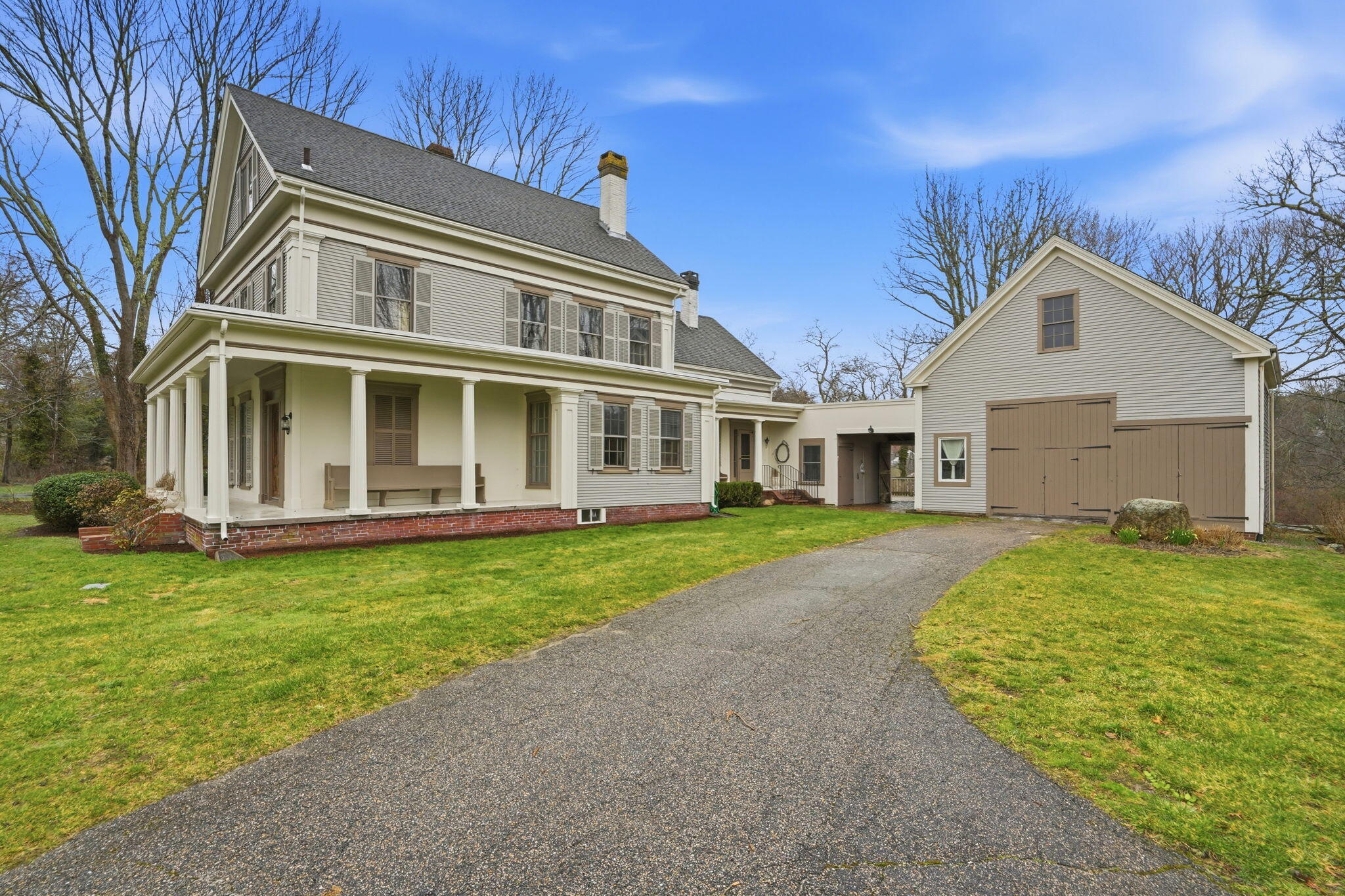 194 Center Street Yarmouth Port MA 02675