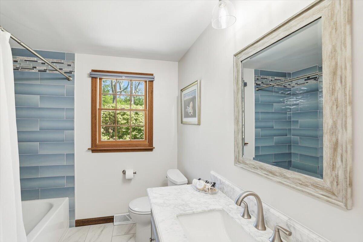 106 Pine Street Yarmouth Port MA 02675