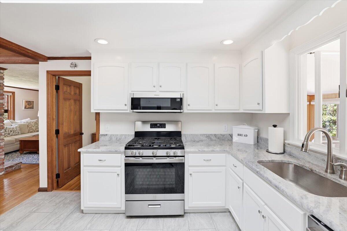 106 Pine Street Yarmouth Port MA 02675