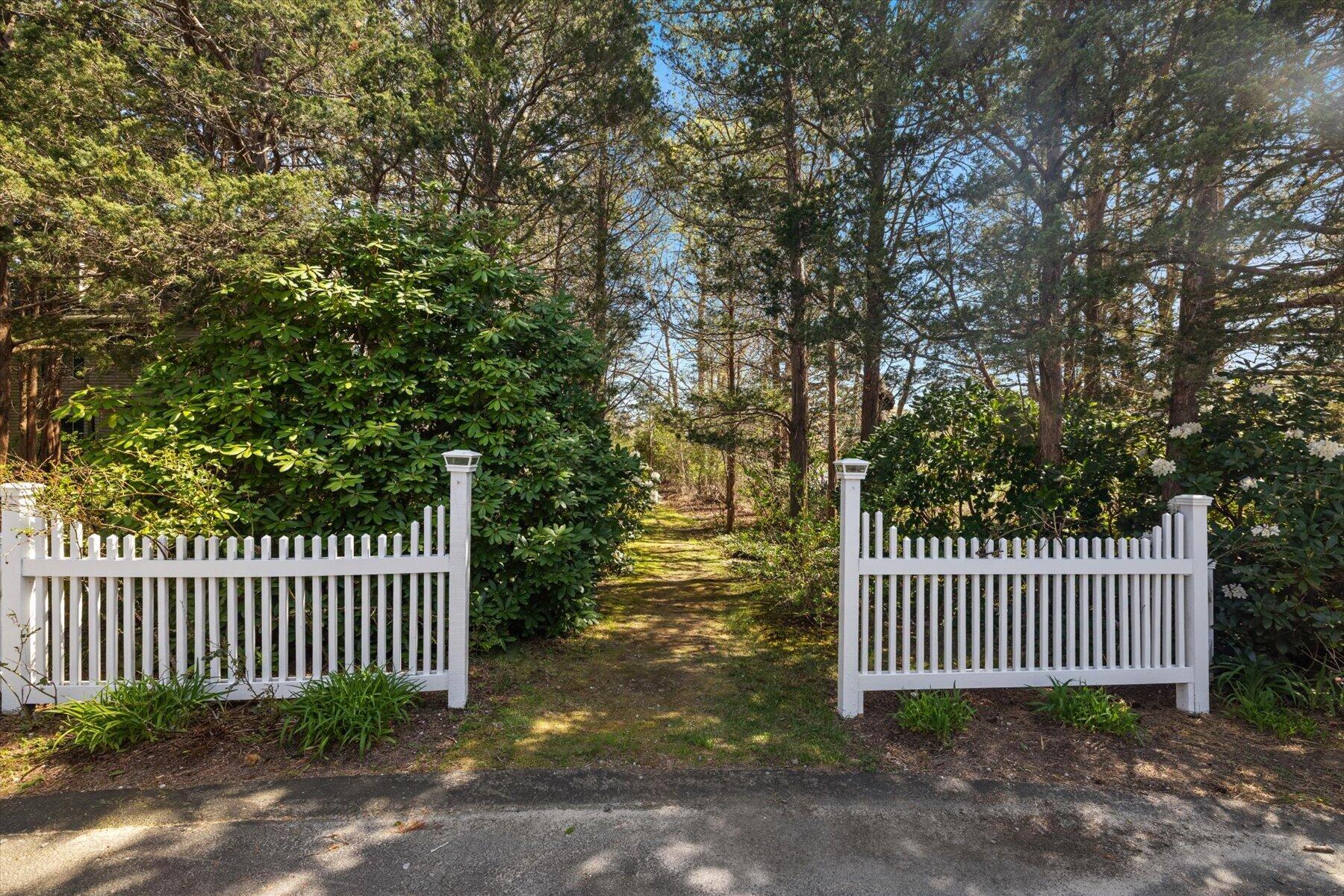 7 Blackhall Court Marion MA 02738