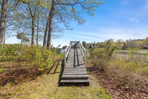 7 Blackhall Court Marion MA 02738