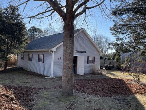 148 Berry Avenue Yarmouth MA 02673