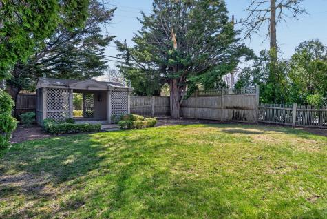 12 Cockachoiset Lane Barnstable MA 02655
