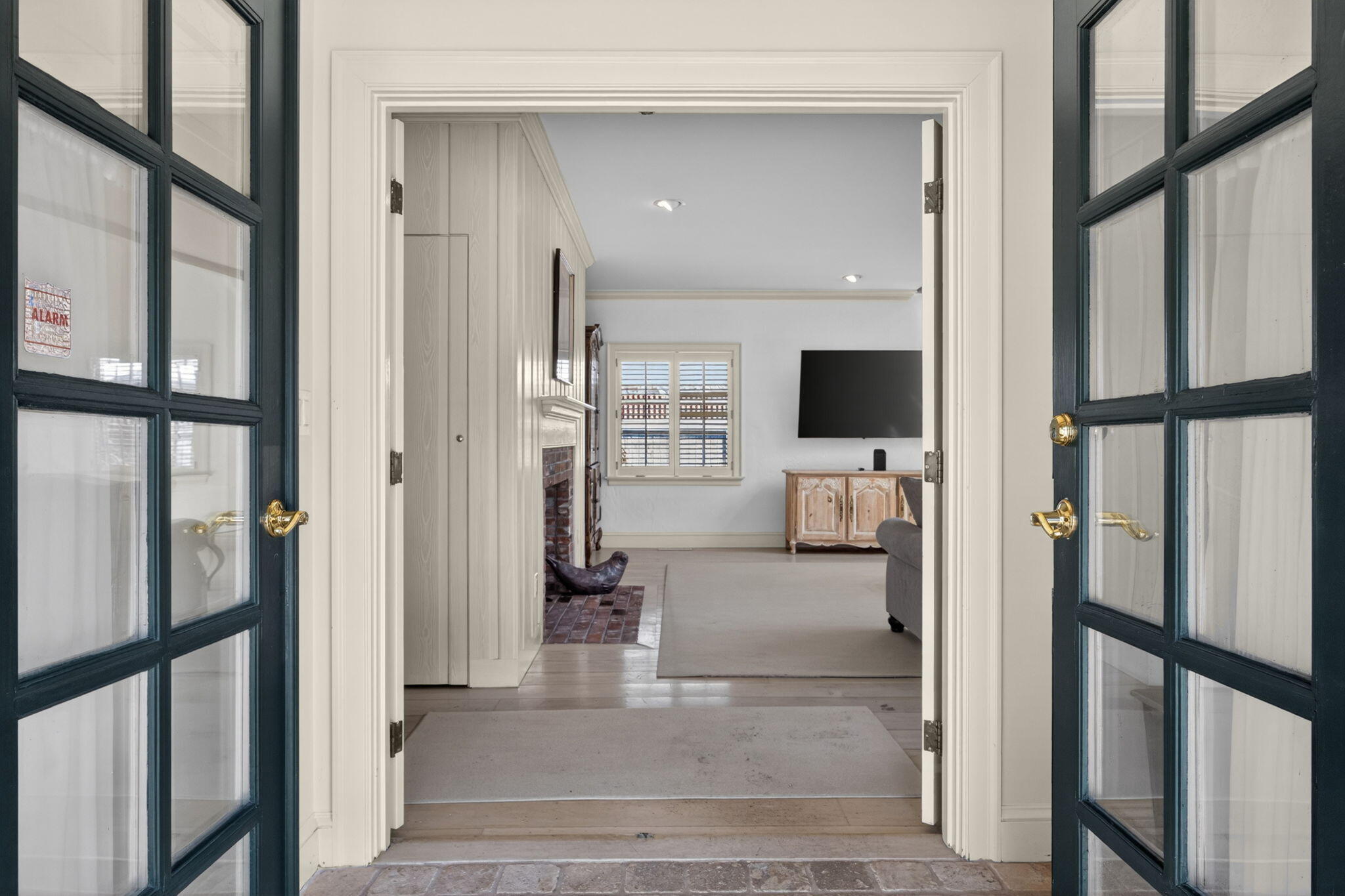 12 Cockachoiset Lane Osterville MA 02655