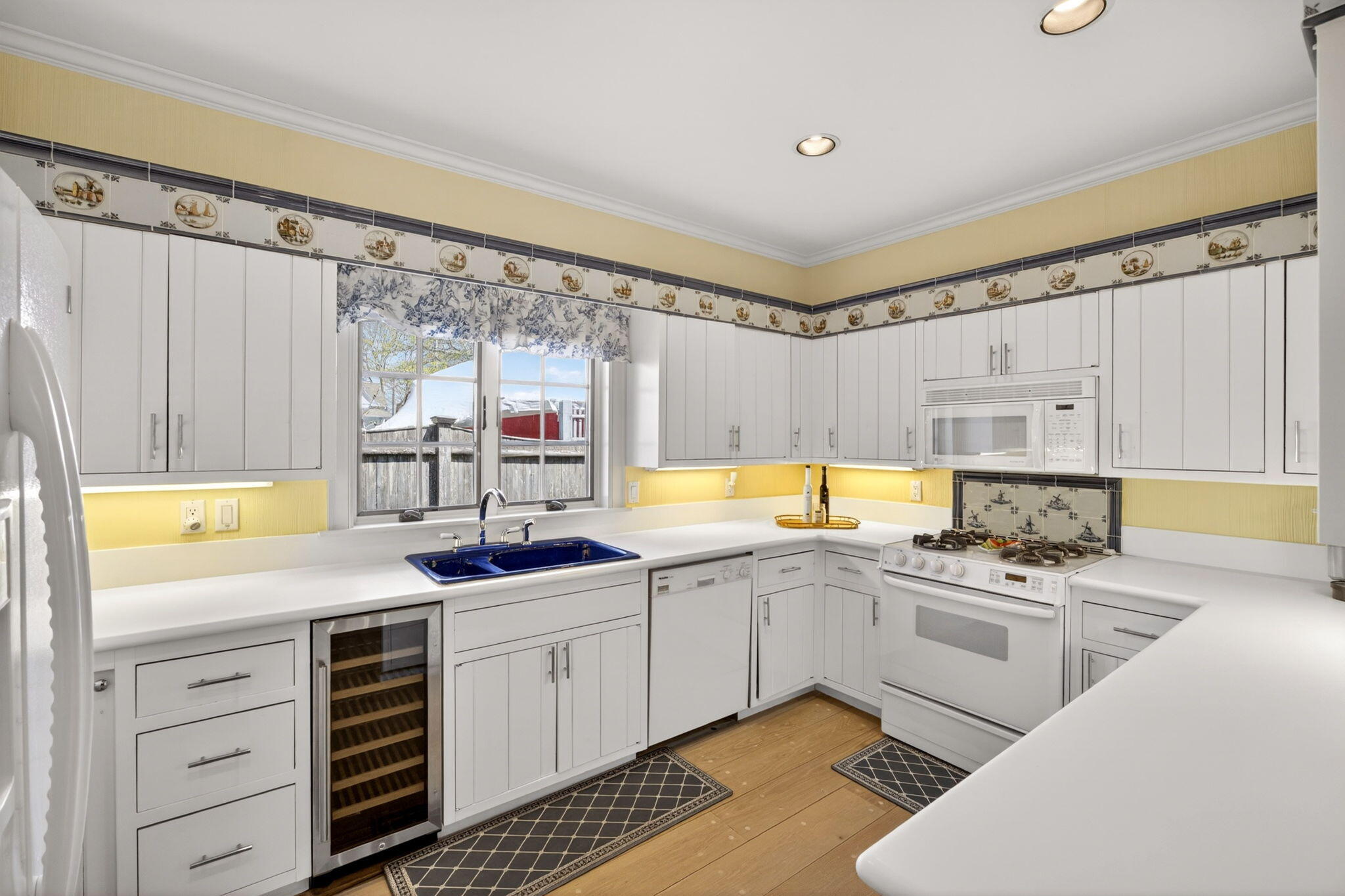 12 Cockachoiset Lane Osterville MA 02655