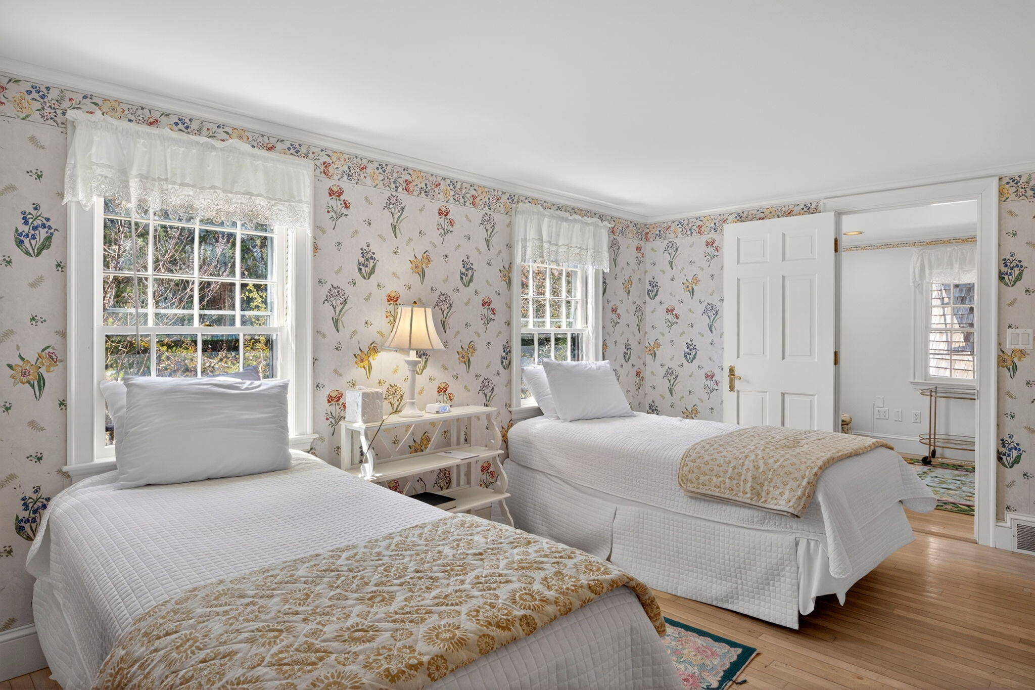 12 Cockachoiset Lane Osterville MA 02655