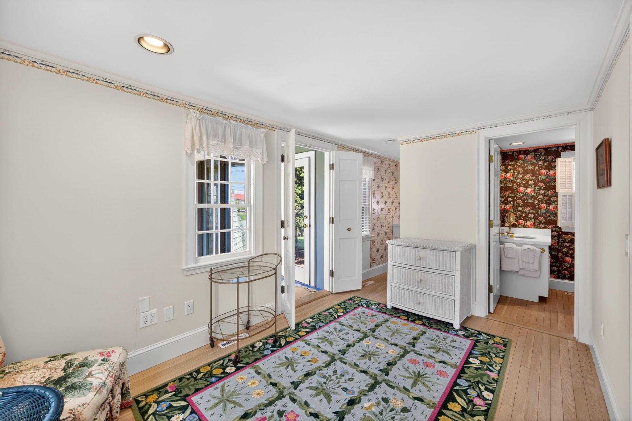 12 Cockachoiset Lane Osterville MA 02655