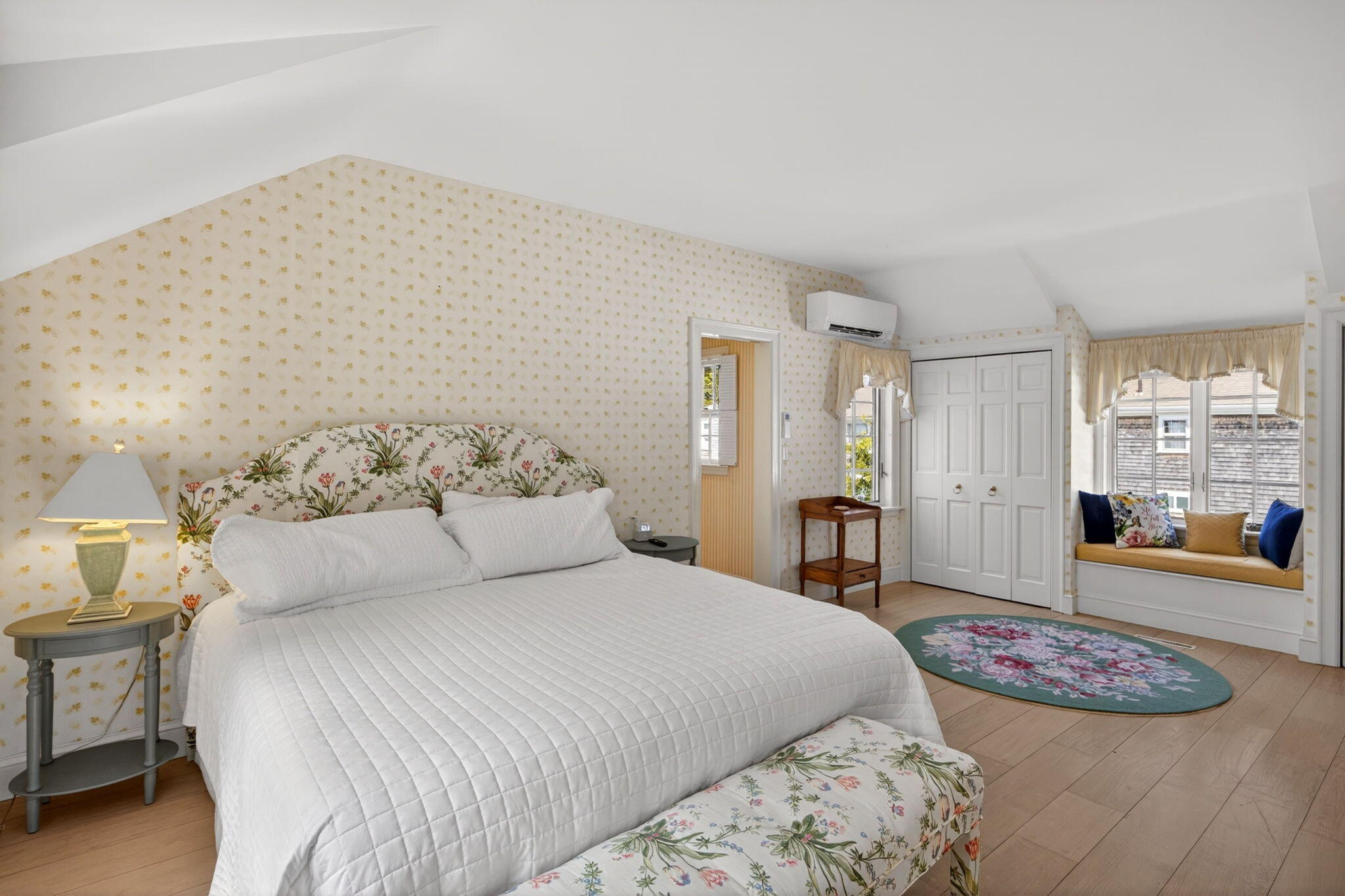 12 Cockachoiset Lane Osterville MA 02655