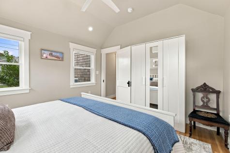 33 Pleasant Street West Dennis MA 02670