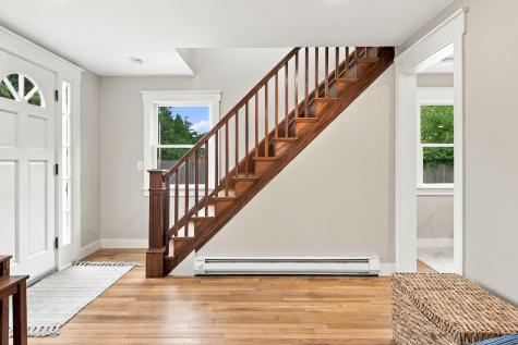 33 Pleasant Street West Dennis MA 02670
