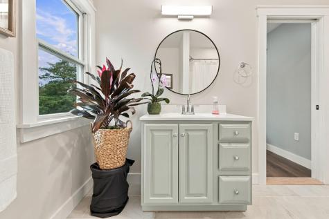 33 Pleasant Street West Dennis MA 02670