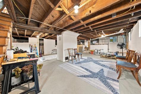 33 Pleasant Street West Dennis MA 02670