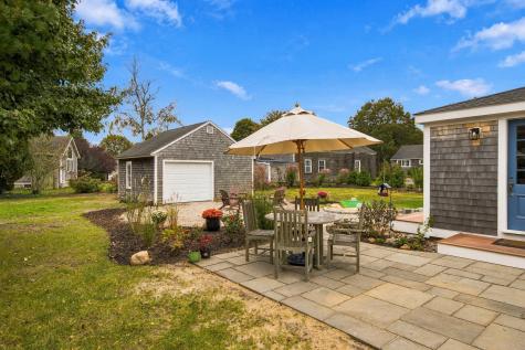 33 Pleasant Street West Dennis MA 02670
