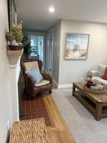 33 Pleasant Street West Dennis MA 02670