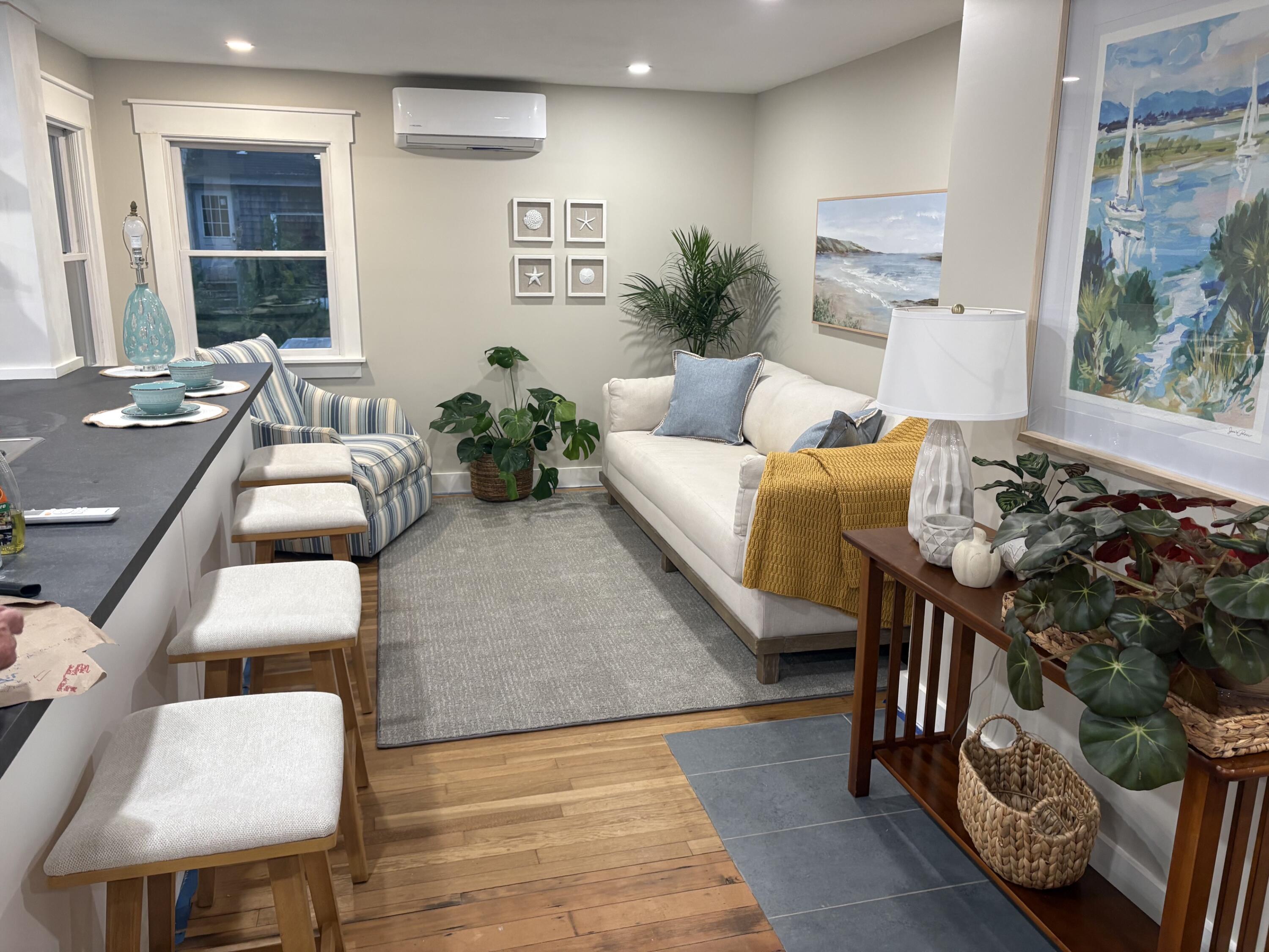 33 Pleasant Street West Dennis MA 02670