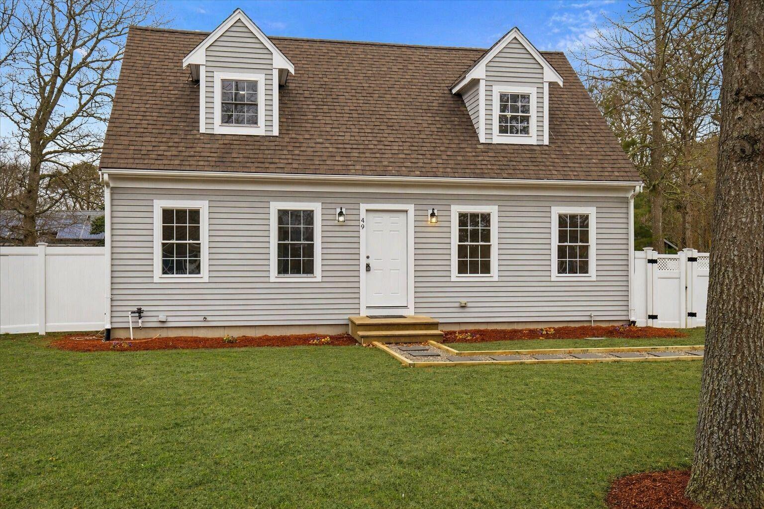 49 Orrs Avenue Barnstable MA 02601