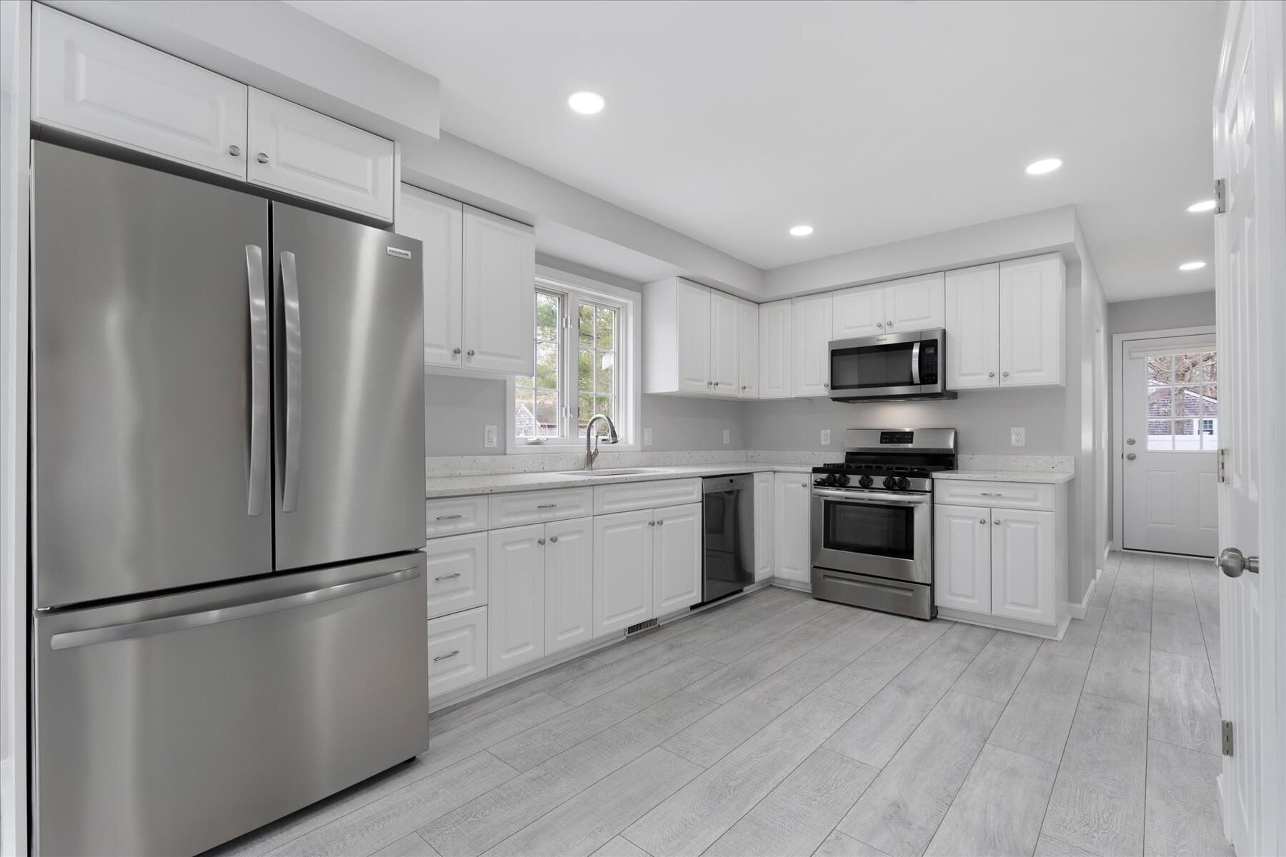 49 Orrs Avenue Barnstable MA 02601
