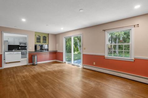 25 Manor Way Barnstable MA 02655