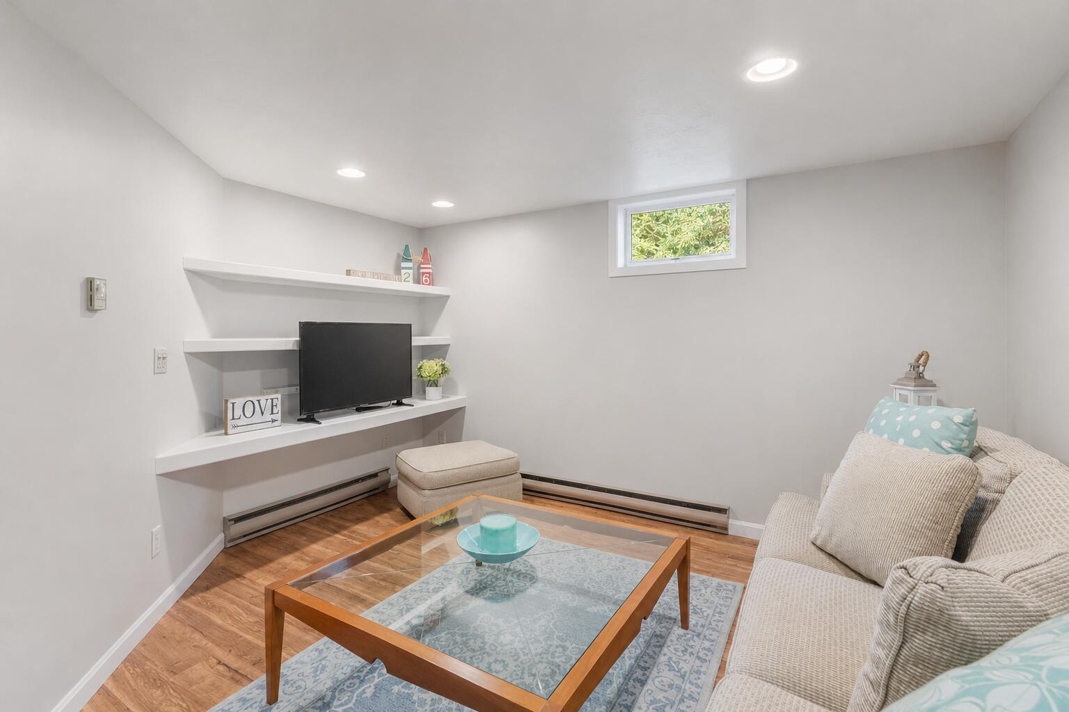 26 Driftwood Circle Mashpee MA 02649