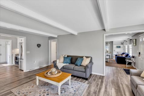 20 Charing Cross Road Dennis MA 02660