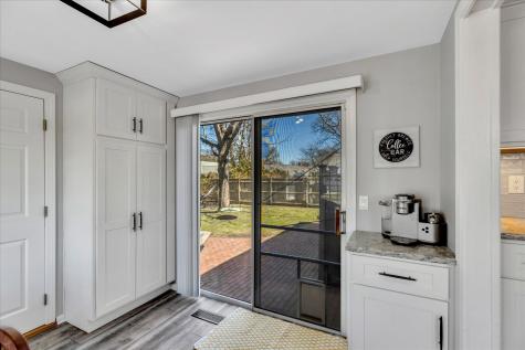 20 Charing Cross Road Dennis MA 02660