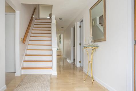 15 Beach Street Falmouth MA 02536