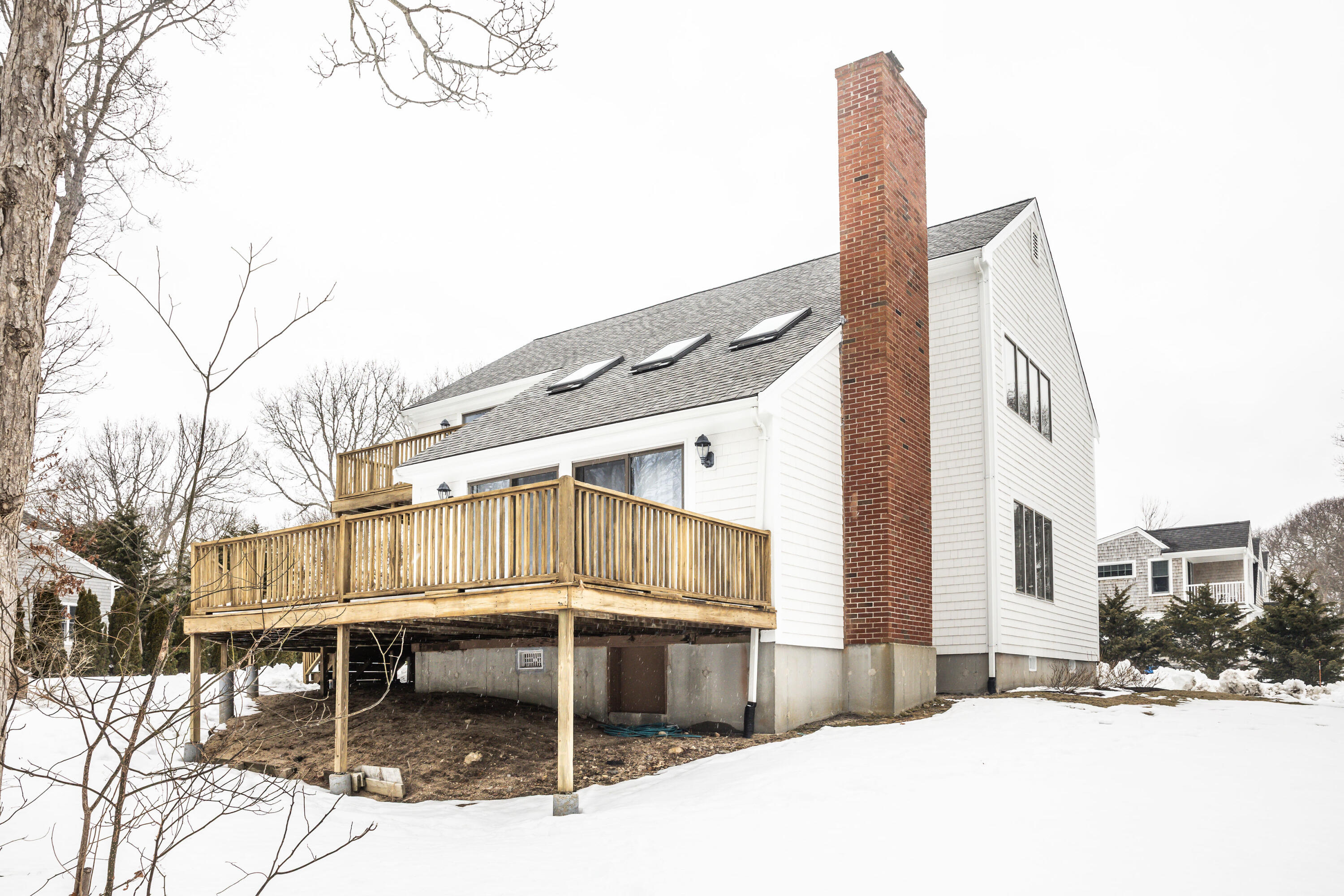 15 Beach Street Falmouth MA 02536