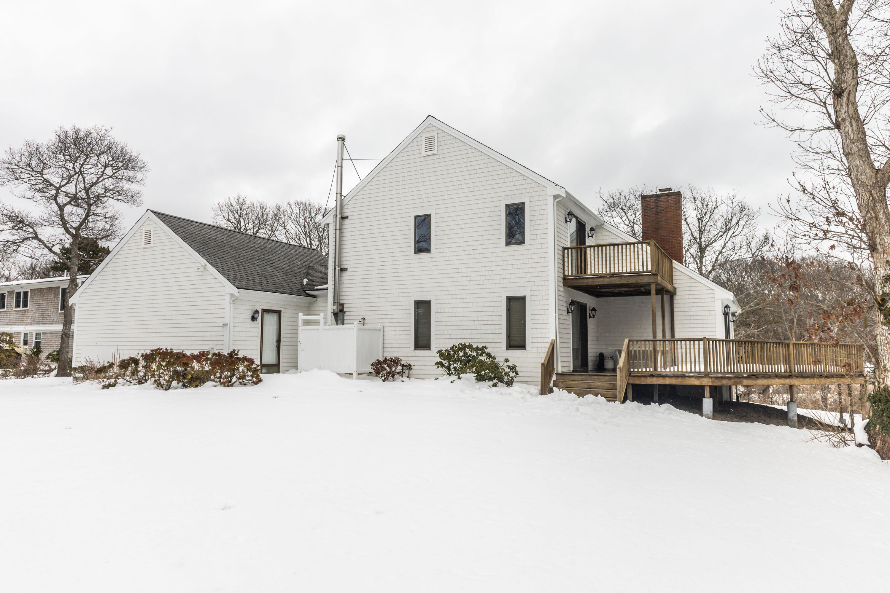15 Beach Street Falmouth MA 02536