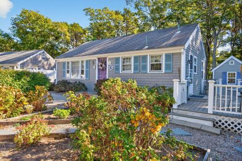 5 Coach House Lane Dennis MA 02660