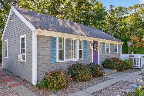 5 Coach House Lane Dennis MA 02660