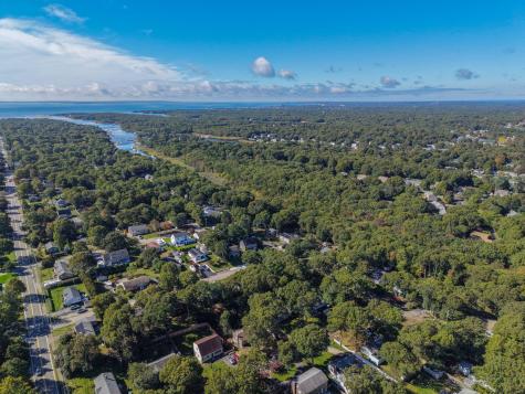 9 Winchester Drive East Falmouth MA 02536
