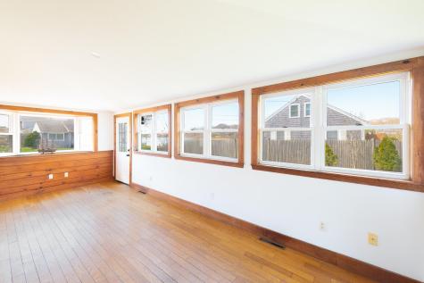 8 Providence Street Falmouth MA 02536