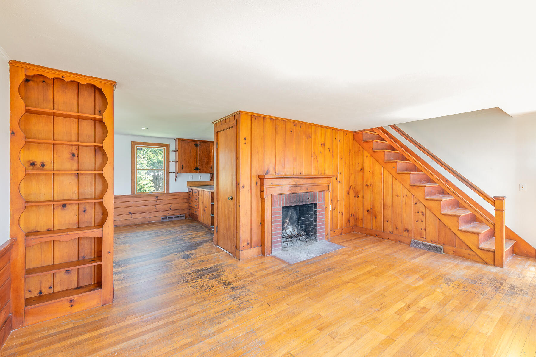 8 Providence Street Falmouth MA 02536