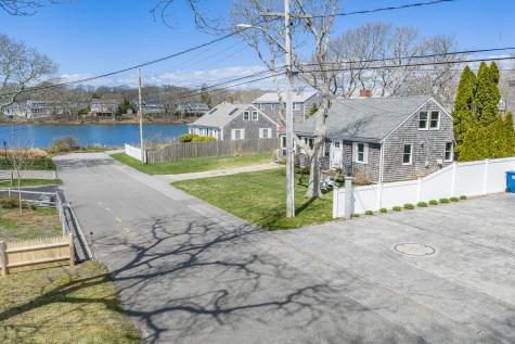 8 Providence Street Falmouth MA 02536