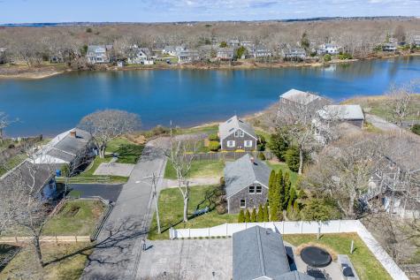 8 Providence Street Falmouth MA 02536
