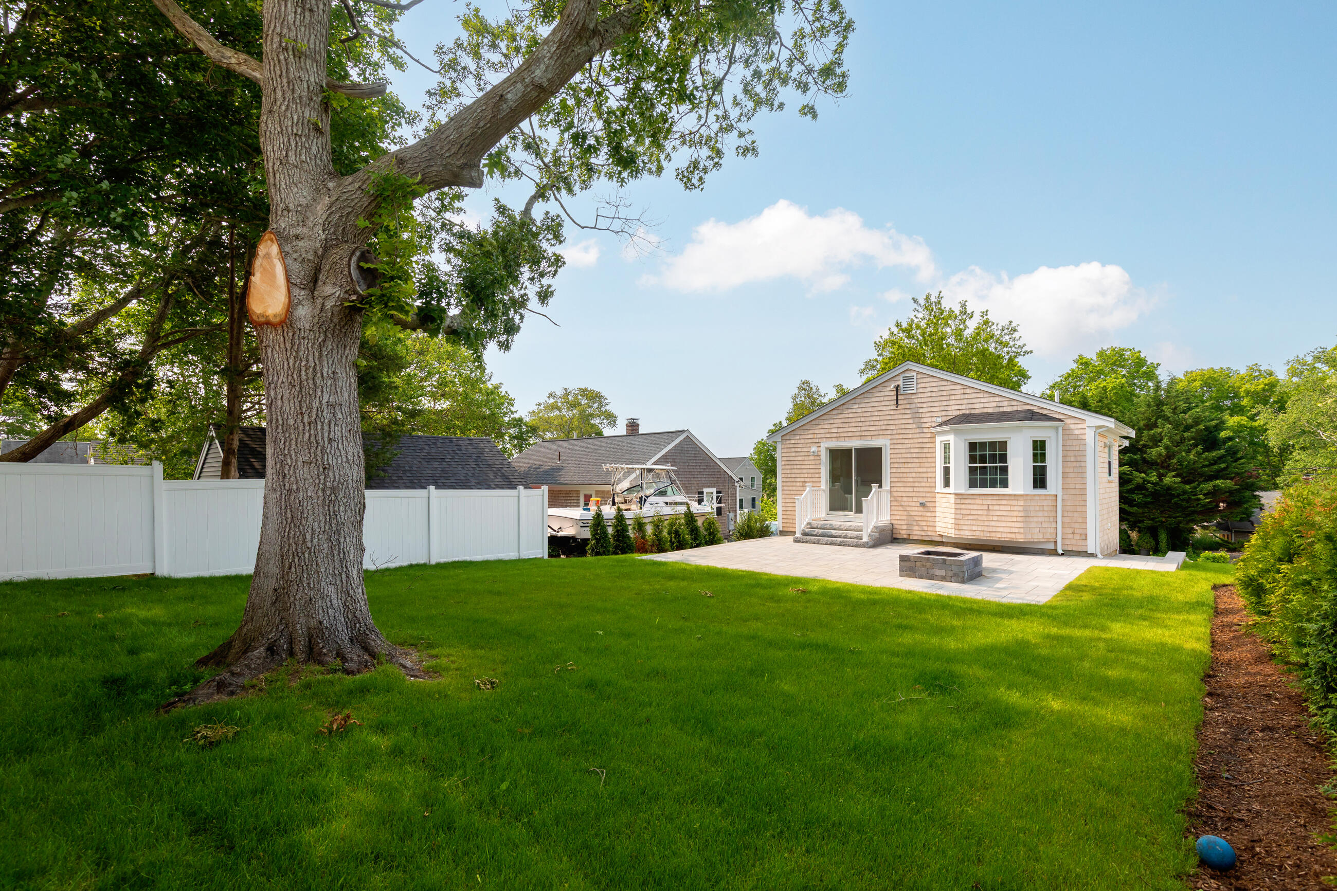 33 Dexter Avenue Sandwich MA 02563