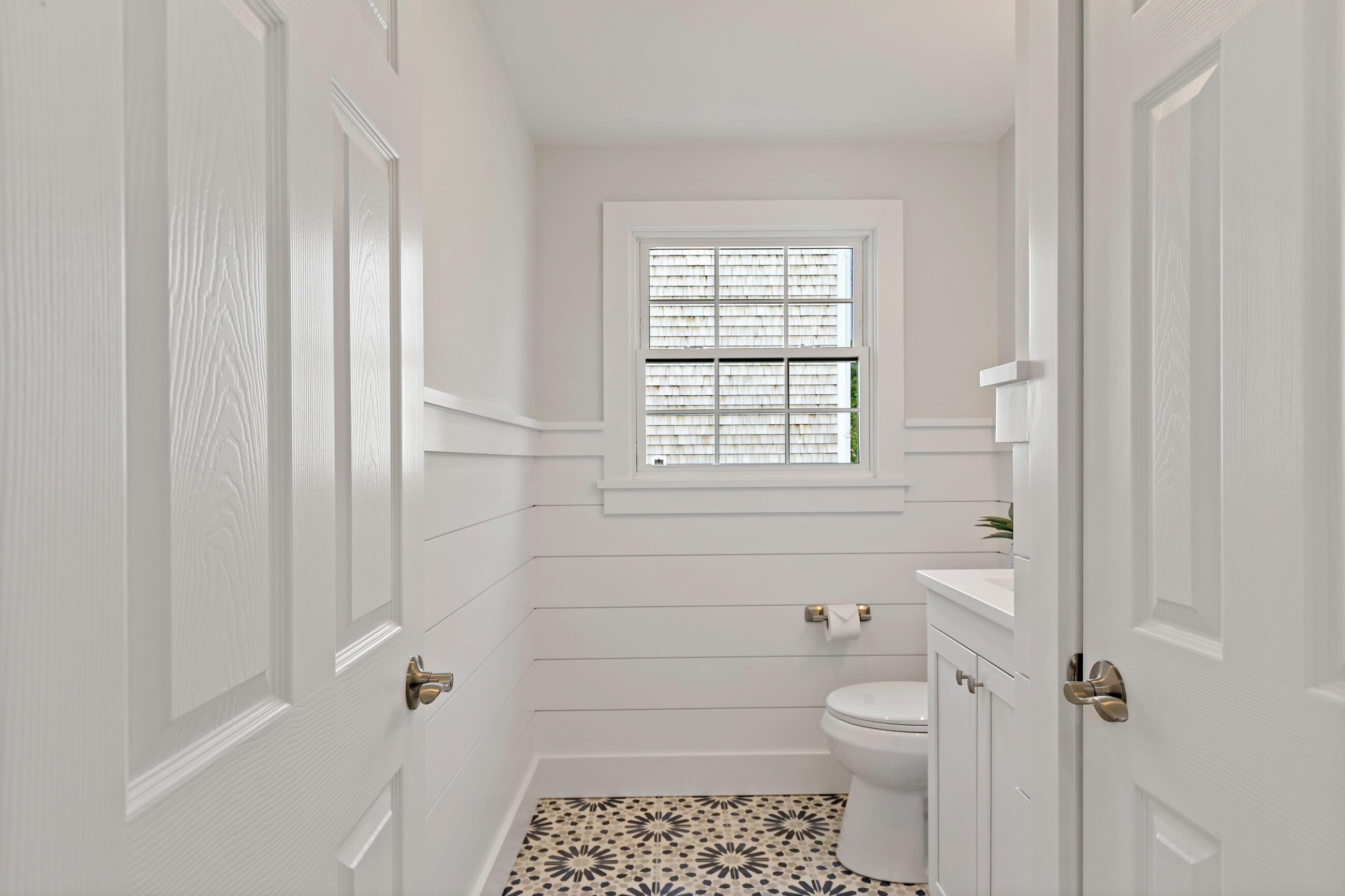 33 Dexter Avenue Sandwich MA 02563