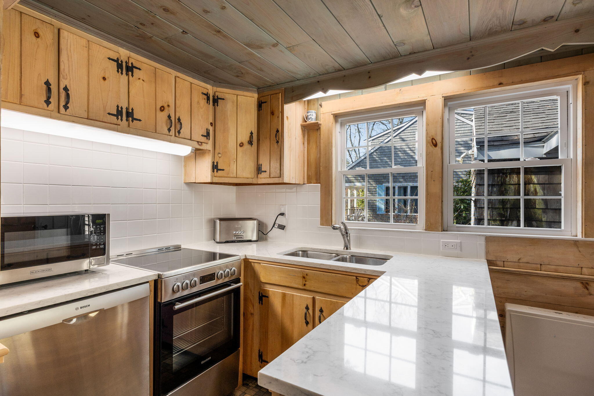 149 Pine Grove Road, Yarmouth MA — view 2