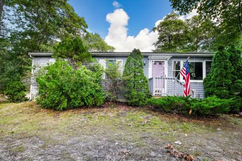 27 Crooked Meadow Road East Falmouth MA 02536