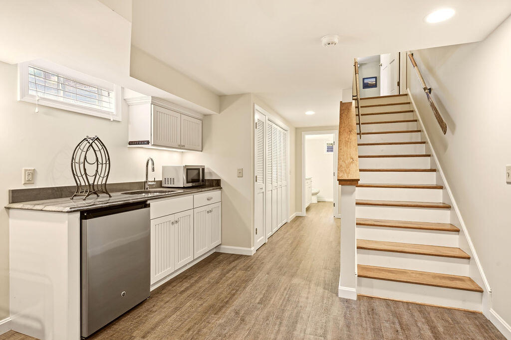 10 Circle Drive Eastham MA 02642