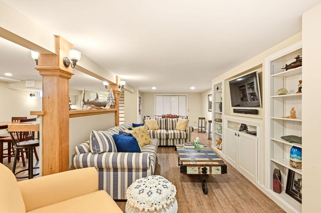 10 Circle Drive Eastham MA 02642