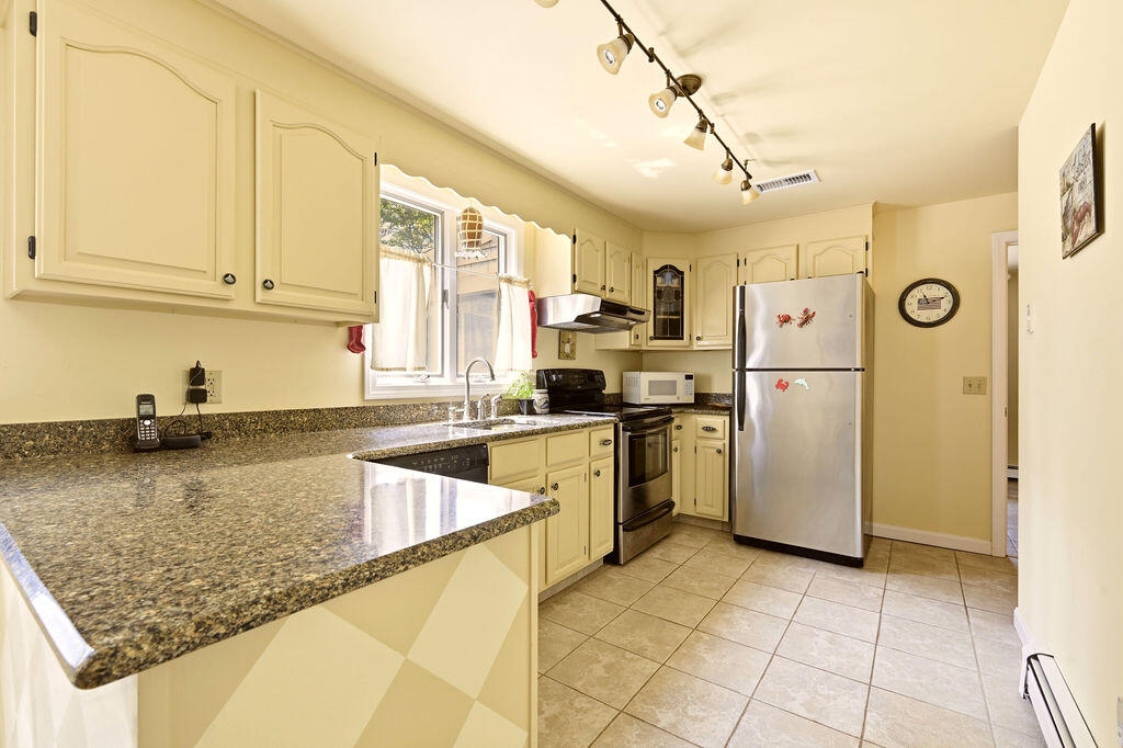 10 Circle Drive Eastham MA 02642