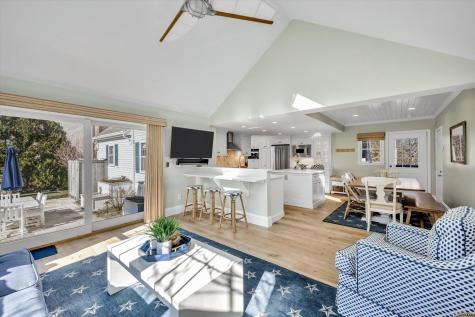 37 Stony Way Dennis MA 02641