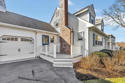 37 Stony Way Dennis MA 02641