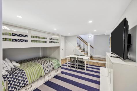37 Stony Way Dennis MA 02641