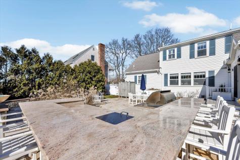 37 Stony Way Dennis MA 02641