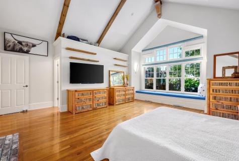 186 Stoney Cove Lane Cummaquid MA 02637