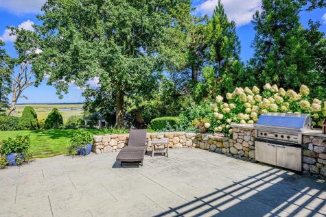 186 Stoney Cove Lane Cummaquid MA 02637