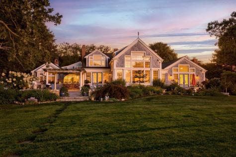 186 Stoney Cove Lane Cummaquid MA 02637
